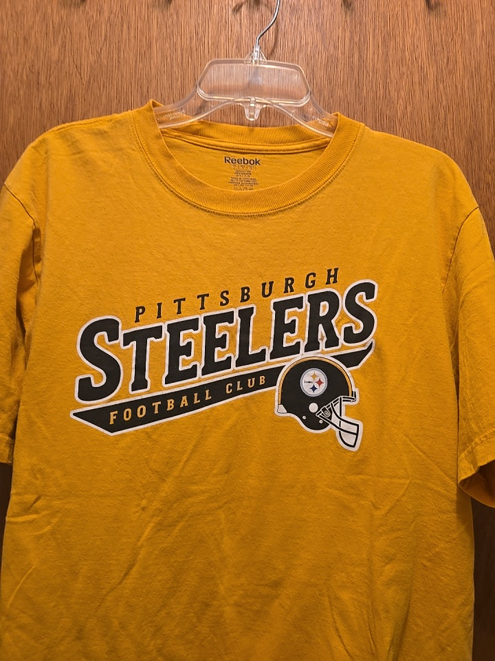 Pittsburgh Steelers T-Shirt Size large. Short sleeve. Cotton. EUC. #steelers